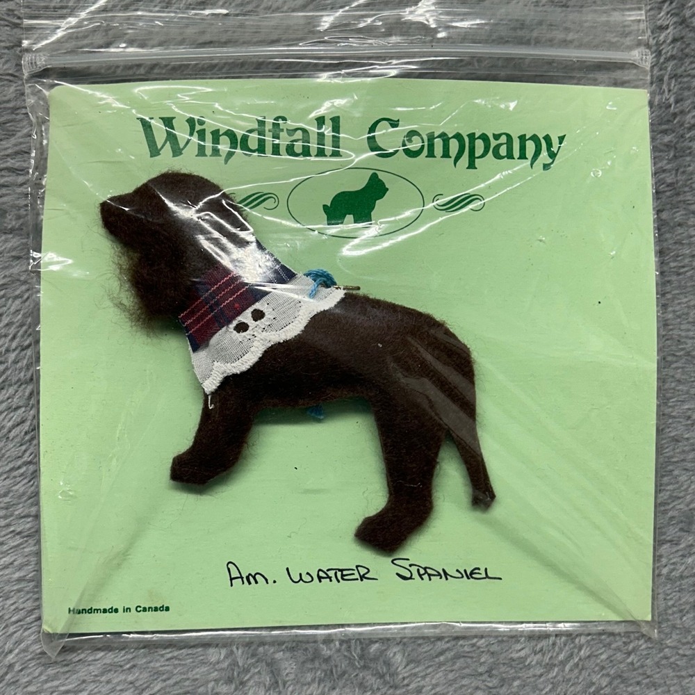 Windfall Company American Water Spaniel Dog Pin Handmade‎ Canada Felt Vintage